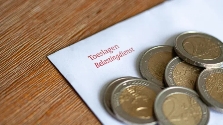 Ervaringsdeskundige sessie: Leven met schulden en hoe je hier bovenop komt! Recht Op Toeslagen Aanvragen Belastingdienst 1020x574 1 768x432