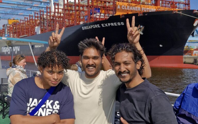 Rondvaart haven 🚢🦭+ bezoek Portlantis ⚓ 20250805 bedrijfsbezoek portlantis haven
